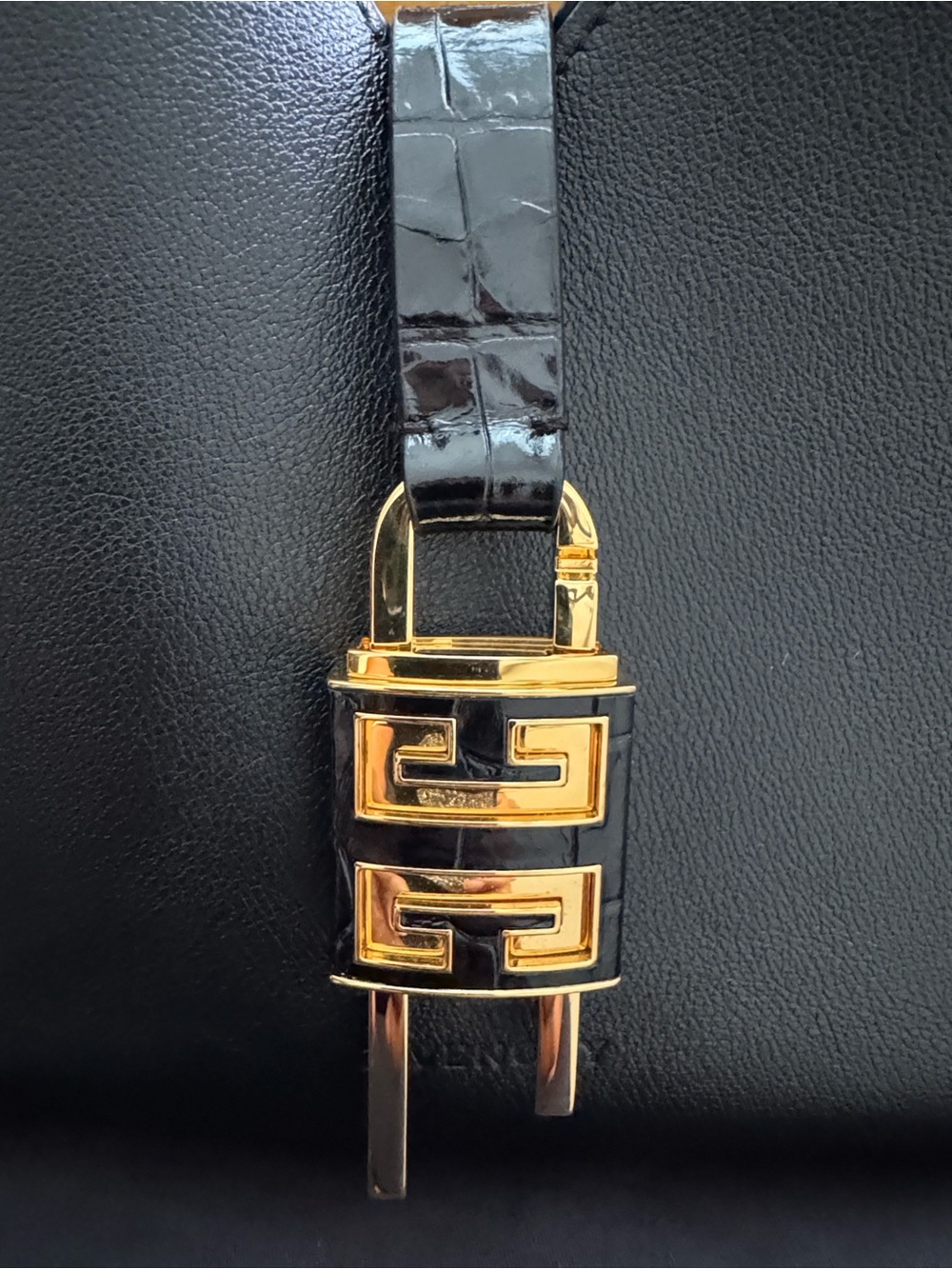 Givenchy Black Grained Leather Medium G Hobo with Padlock - Picture 8 of 13